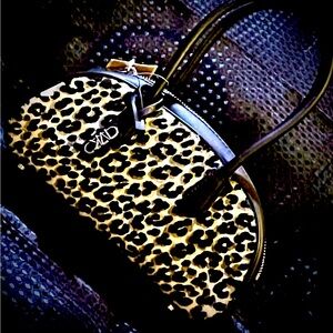 MICHAEL Michael Kors Black and Tan Shoulder Bag with Leopard Print